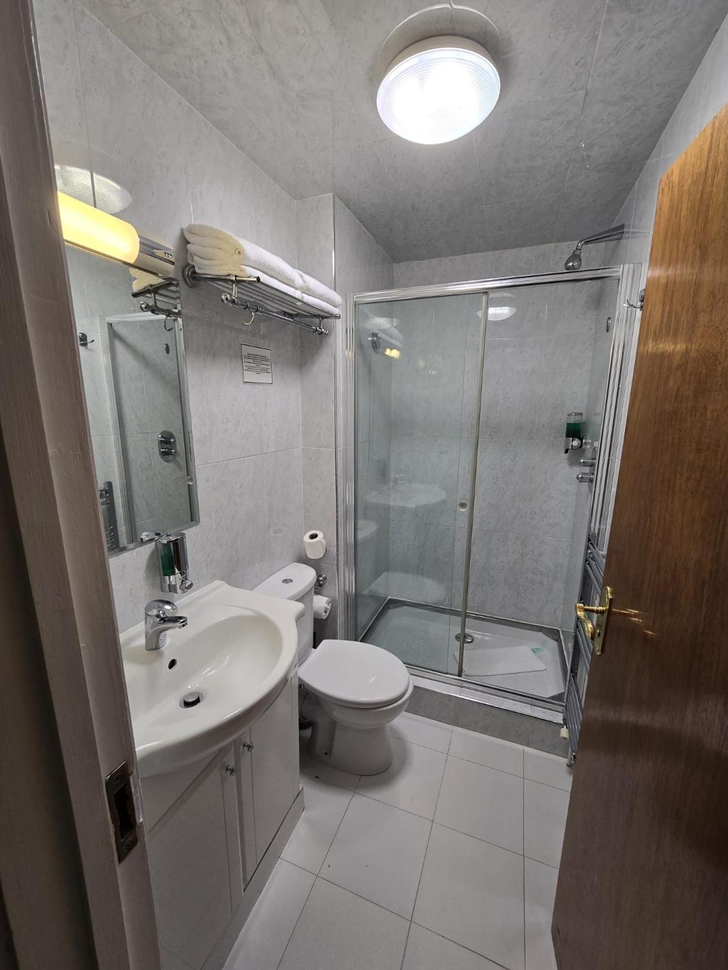 แอสเพน เซอร์วิซ อพาร์ตเมนต์ Hotel ลอนดอน ภายนอก รูปภาพ